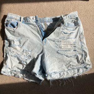 Light Wash American Eagle Ripped Jean Shorts